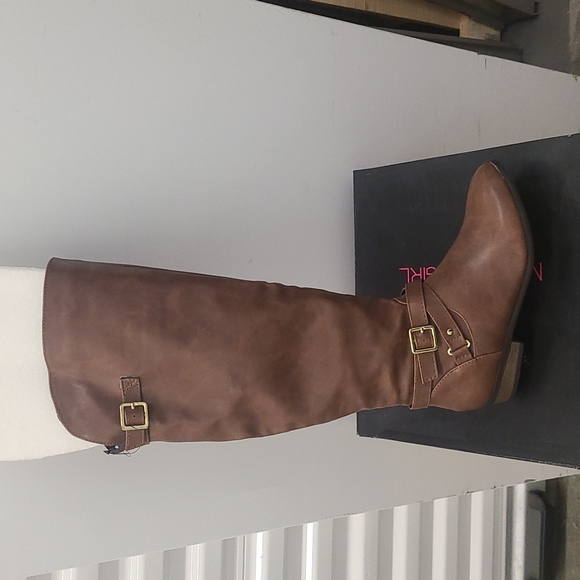 (WIDE CALF) Material Girl Cognac Low Heel Boots - Picture 1 of 3